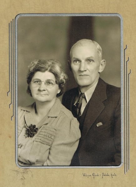 Samuel and Zoe New 1942